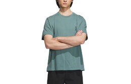 Adidas: Футболка 