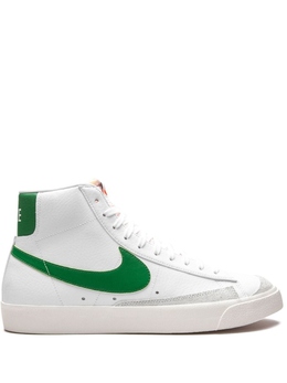 Nike: Белые кеды  Blazer Mid 77 Vintage