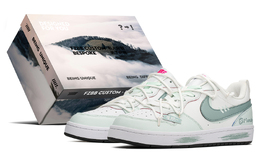 Nike: Зелёные кроссовки  Court