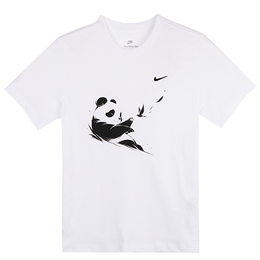 Nike: Белая футболка 