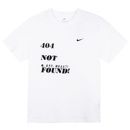 Nike: Белая футболка 