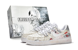 Nike: Бежевые кроссовки  Air Force 1