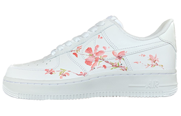 Nike: Белые кроссовки  Air Force 1