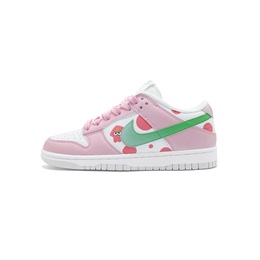 Nike: Зелёные кроссовки  Dunk