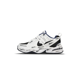 Nike: Чёрные кроссовки  Air Monarch