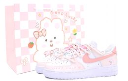 Nike: Розовые кроссовки  Air Force 1