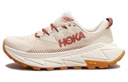 Hoka One One: Бежевые кроссовки 