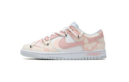 Nike: Розовые кроссовки  Dunk