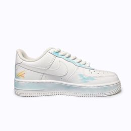 Nike: Белые кроссовки  Air Force 1