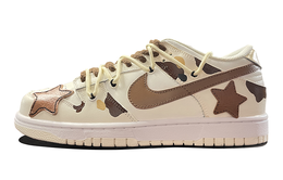 Nike: Коричневые кроссовки  Dunk