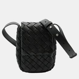 Bottega Veneta: Чёрная сумка 