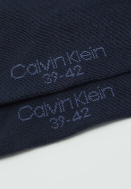 Calvin Klein: Тёмные кроссовки 