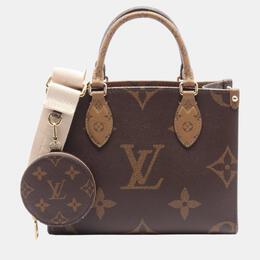 Louis Vuitton: Коричневая сумка 