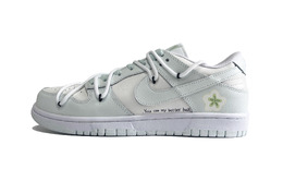 Nike: Белые кроссовки  Dunk