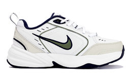 Nike: Белые кроссовки  Air Monarch