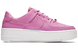 Nike: Розовые кроссовки  Air Force 1 Sage