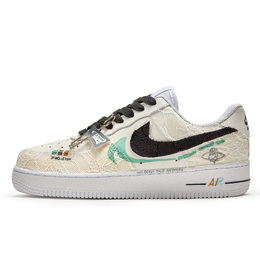 Nike: Бежевые кроссовки  Air Force 1