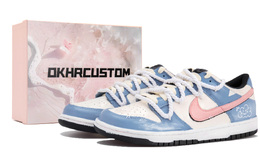 Nike: Белые кроссовки  Dunk