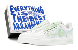 Nike: Светлые кроссовки  Air Force 1