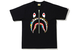 A BATHING APE: Чёрная футболка 