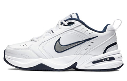 Nike: Белые кроссовки  Air Monarch