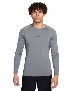 Nike: Серая футболка  Dri FIT