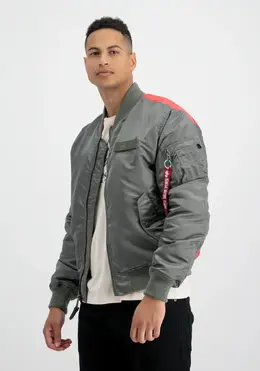 Alpha Industries: Зелёная куртка 