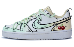 Nike: Светлые кроссовки  Court