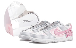 Nike: Белые кроссовки  Dunk