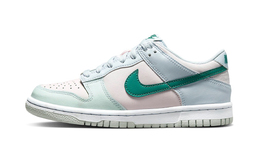 Nike: Белые кроссовки  Dunk