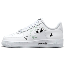 Nike: Белые кроссовки  Air Force 1