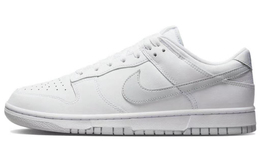 Nike: Белые кроссовки  Dunk
