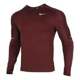 Nike: Красная футболка 