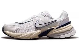 Nike: Белые кроссовки 