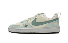 Nike: Светлые кроссовки  Court