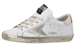 Golden Goose: Золотые кроссовки  Super Star