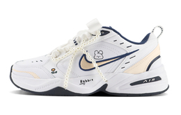 Nike: Белые кроссовки  Air Monarch