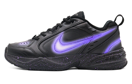 Nike: Фиолетовые кроссовки  Air Monarch