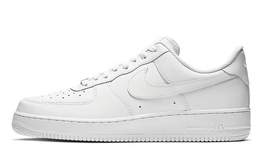 Nike: Белые кроссовки  Air Force 1