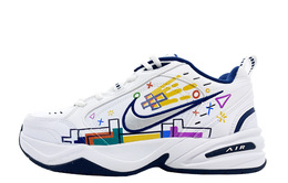 Nike: Белые кроссовки  Air Monarch