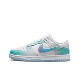 Nike: Розовые кроссовки  Dunk