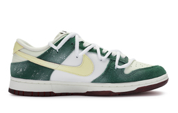 Nike: Белые кроссовки  Dunk