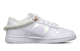 Nike: Белые кроссовки  Dunk