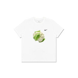 Nike: Белая футболка 