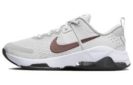 Nike: Серые кроссовки 