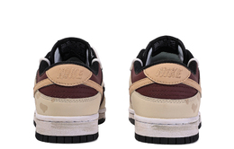 Nike: Коричневые кроссовки  Dunk