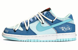 Nike: Белые кроссовки  Dunk