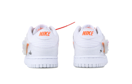 Nike: Белые кроссовки  Dunk