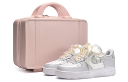 Nike: Серые кроссовки  Air Force 1