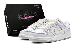 Nike: Фиолетовые кроссовки  Dunk